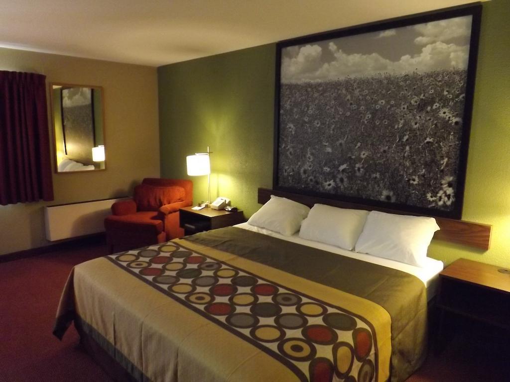 Hotel Super 8 By Wyndham Sterling Co Zewnętrze zdjęcie